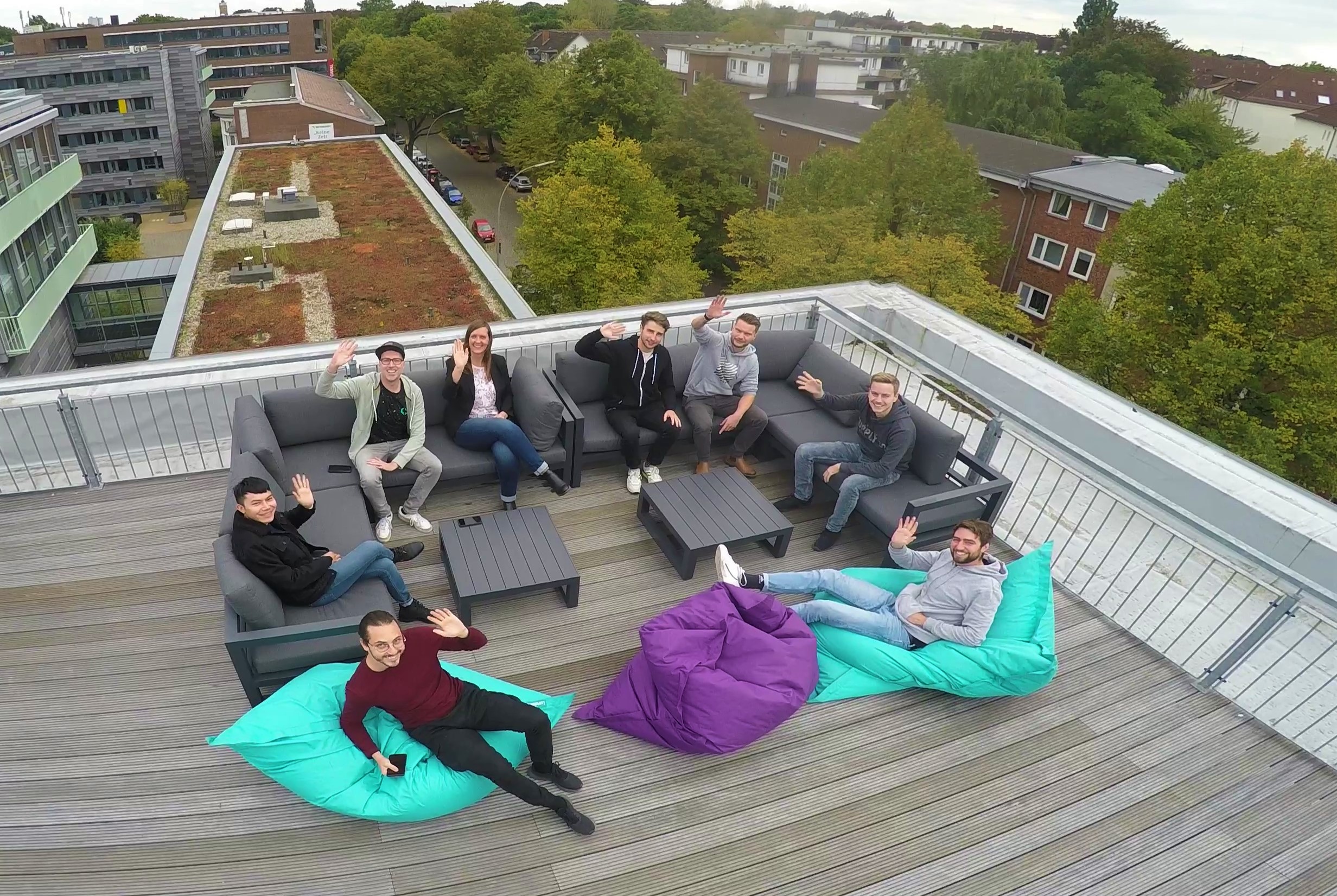 globaldatanet team at the rooftop on the hamburg office 